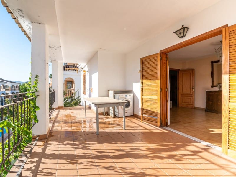 5 soveværelse Villa til salg i Gandia med garage - € 520.000 (Ref: 9240041)