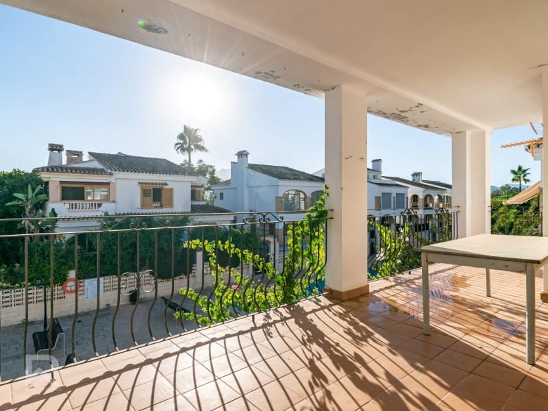 5 soveværelse Villa til salg i Gandia med garage - € 520.000 (Ref: 9240041)