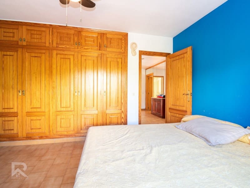 5 soveværelse Villa til salg i Gandia med garage - € 520.000 (Ref: 9240041)