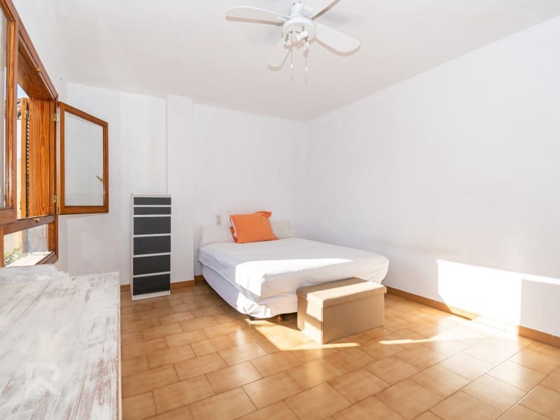 5 soveværelse Villa til salg i Gandia med garage - € 520.000 (Ref: 9240041)