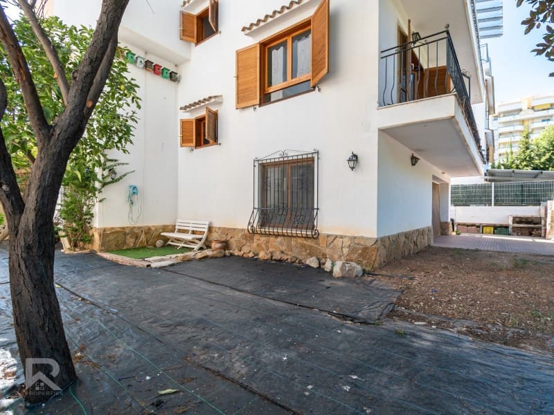 5 soveværelse Villa til salg i Gandia med garage - € 520.000 (Ref: 9240041)