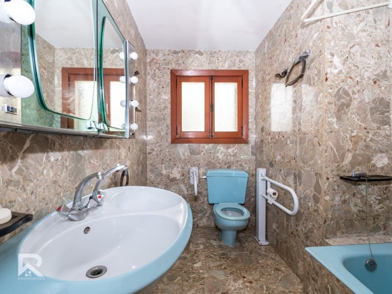 6 soverom Villa til salgs i Barx med garasje - € 800 000 (Ref: 9322582)