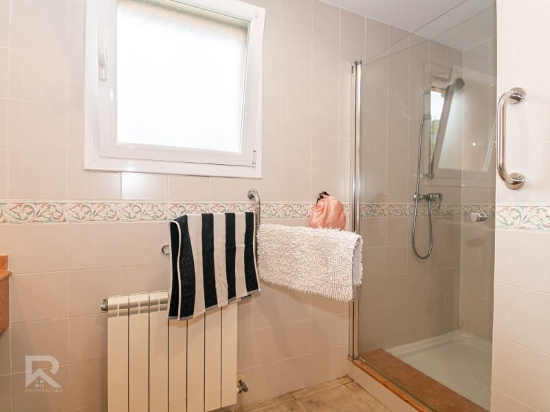 6 soverom Villa til salgs i Barx med garasje - € 580 000 (Ref: 9341283)