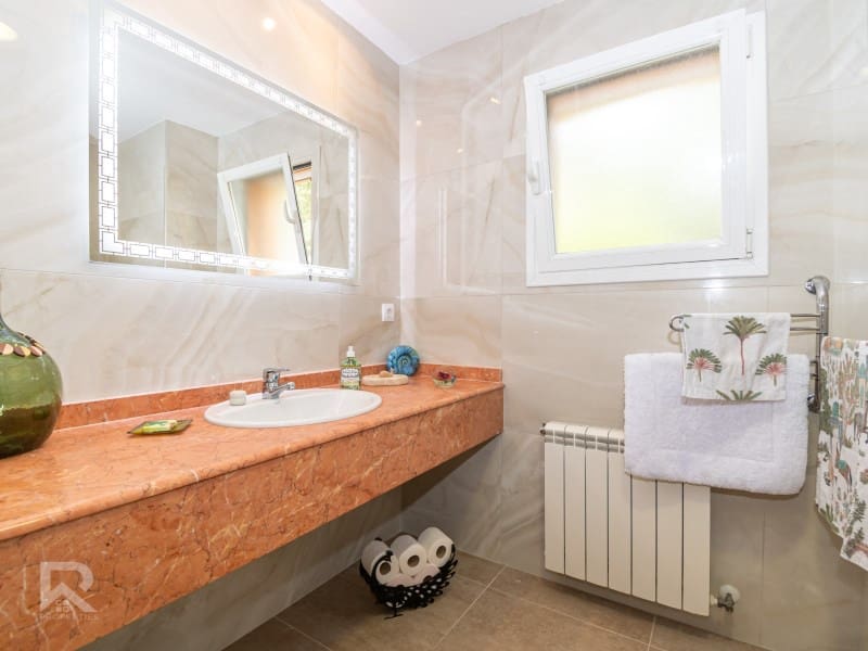 6 soverom Villa til salgs i Barx med garasje - € 580 000 (Ref: 9341283)