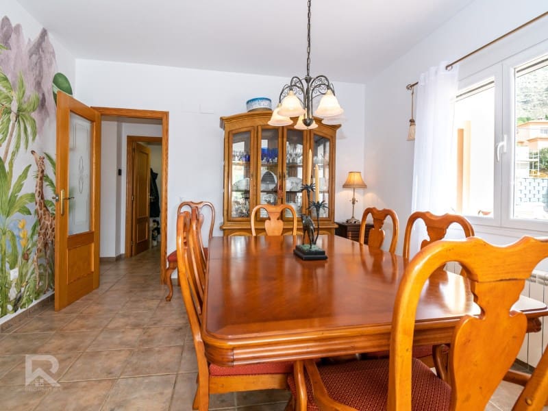 6 soverom Villa til salgs i Barx med garasje - € 580 000 (Ref: 9341283)