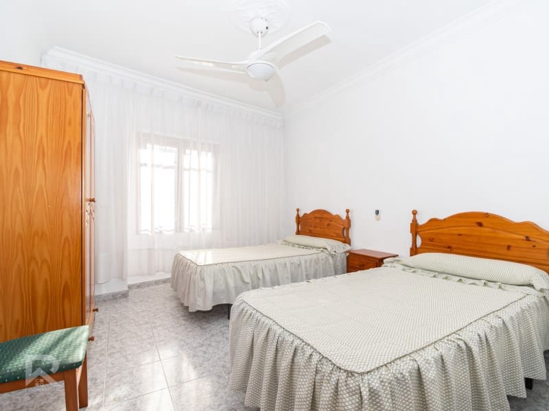 7 soveværelse Byhus til salg i Gandia - € 360.000 (Ref: 9343970)