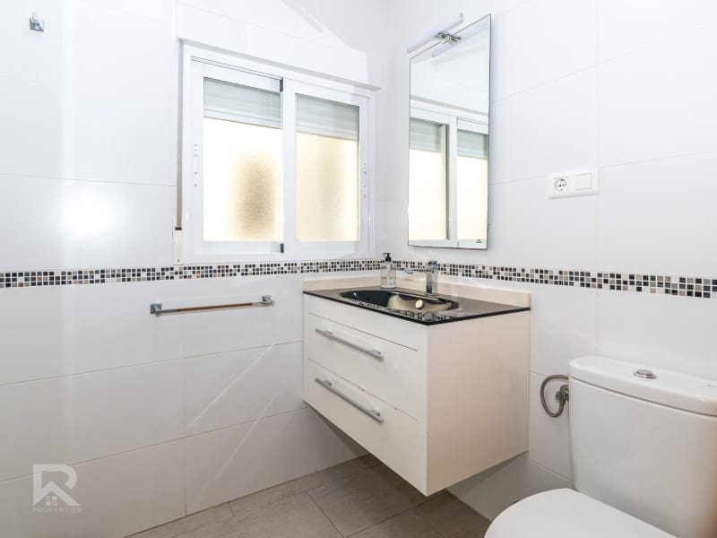 7 soveværelse Byhus til salg i Gandia - € 360.000 (Ref: 9343970)