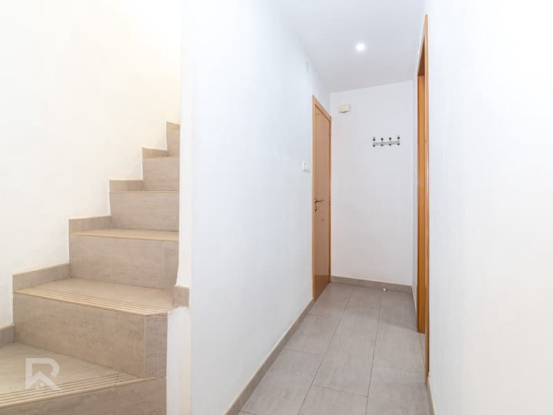 7 soveværelse Byhus til salg i Gandia - € 360.000 (Ref: 9343970)