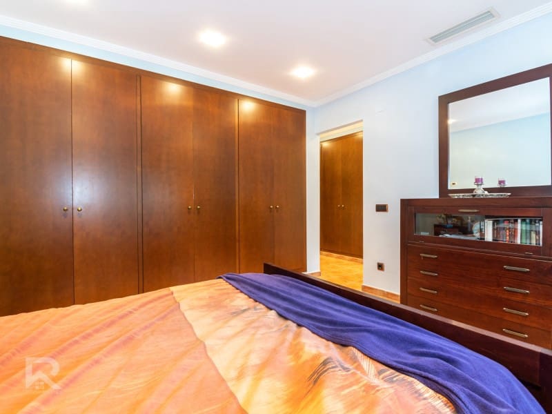 5 soveværelse Villa til salg i Terrateig med garage - € 280.000 (Ref: 9356779)