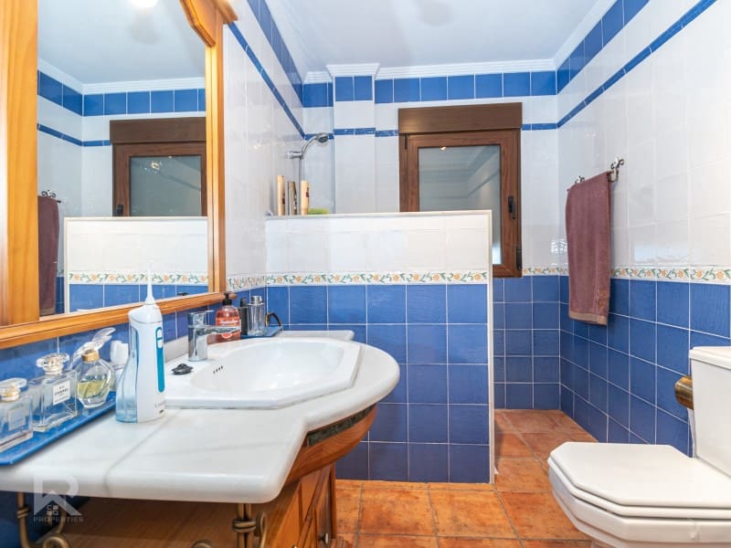 5 soveværelse Villa til salg i Terrateig med garage - € 280.000 (Ref: 9356779)