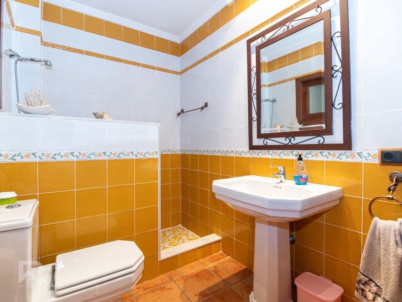 5 soveværelse Villa til salg i Terrateig med garage - € 280.000 (Ref: 9356779)