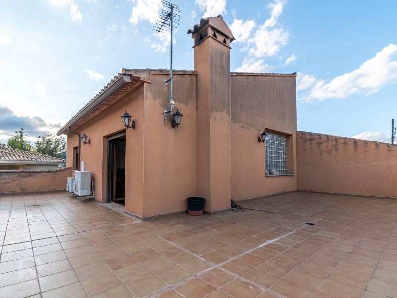 5 soveværelse Villa til salg i Terrateig med garage - € 280.000 (Ref: 9356779)