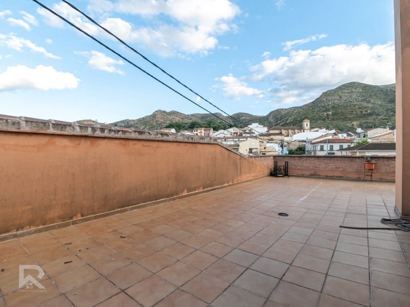 5 soveværelse Villa til salg i Terrateig med garage - € 280.000 (Ref: 9356779)