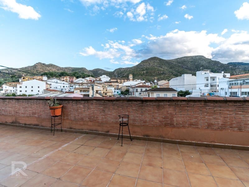 5 soveværelse Villa til salg i Terrateig med garage - € 280.000 (Ref: 9356779)