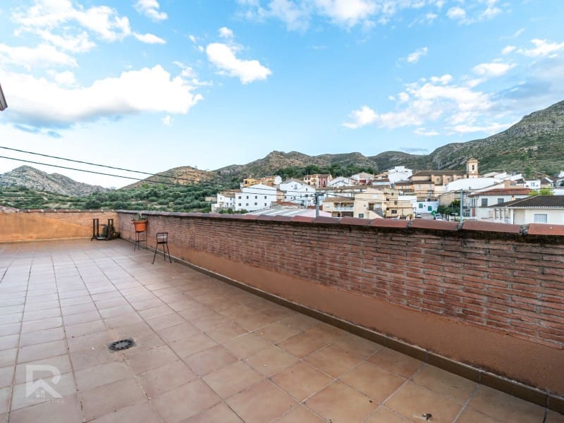 5 soveværelse Villa til salg i Terrateig med garage - € 280.000 (Ref: 9356779)