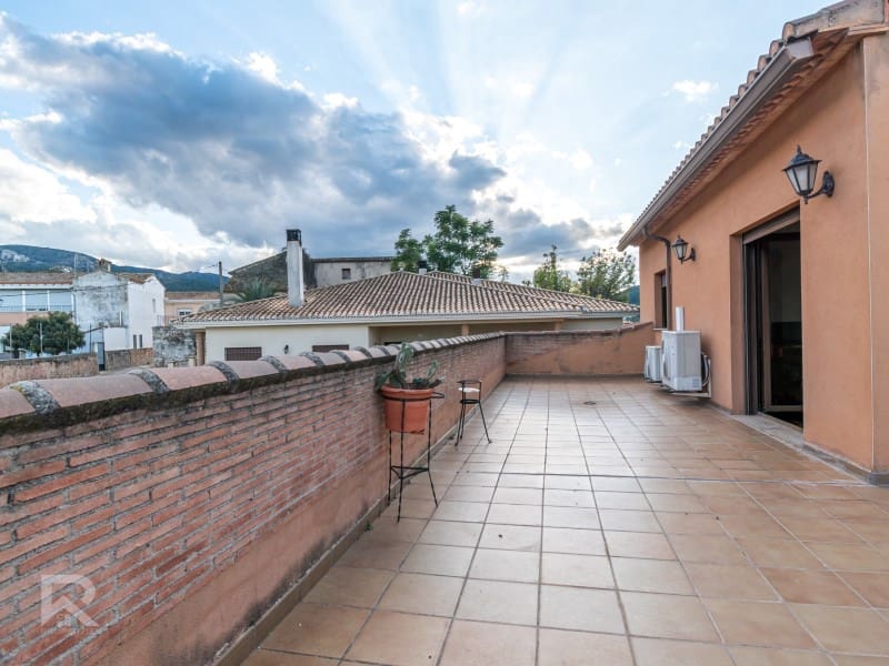 5 soveværelse Villa til salg i Terrateig med garage - € 280.000 (Ref: 9356779)