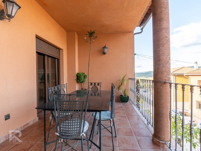 5 soveværelse Villa til salg i Terrateig med garage - € 280.000 (Ref: 9356779)