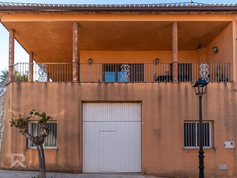 5 soveværelse Villa til salg i Terrateig med garage - € 280.000 (Ref: 9356779)