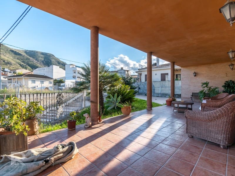 5 soveværelse Villa til salg i Terrateig med garage - € 280.000 (Ref: 9356779)