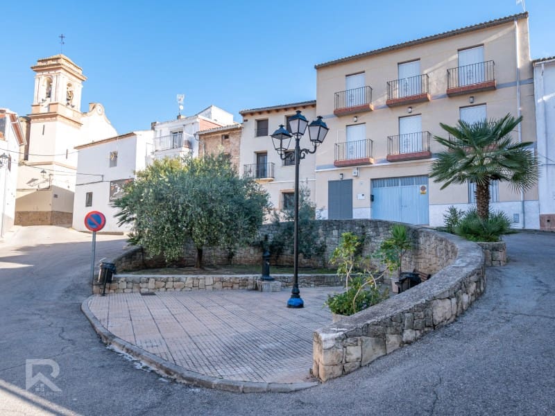 5 soveværelse Villa til salg i Terrateig med garage - € 280.000 (Ref: 9356779)