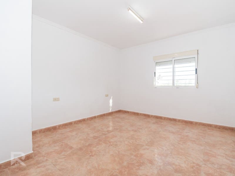 3 soverom Finca/Herregård til salgs i Villalonga med garasje - € 168 000 (Ref: 9414547)