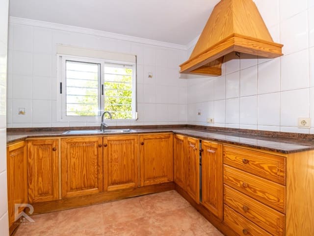 3 bedroom Finca/Country House for sale in Villalonga with garage - € 168,000 (Ref: 9414547)