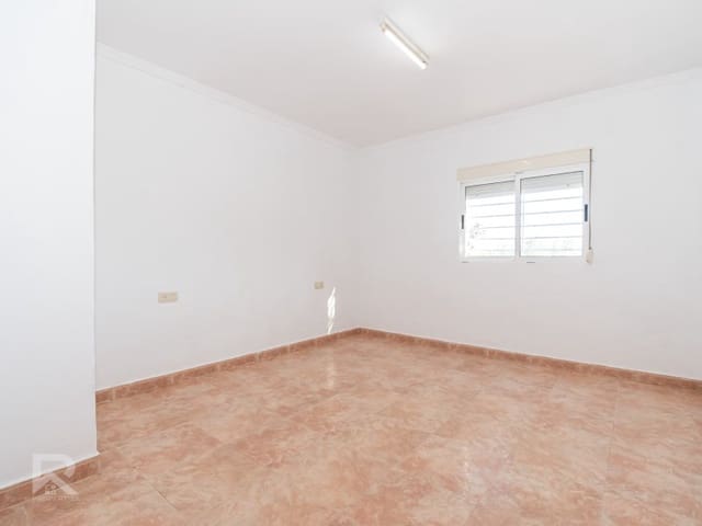 3 bedroom Finca/Country House for sale in Villalonga with garage - € 168,000 (Ref: 9414547)