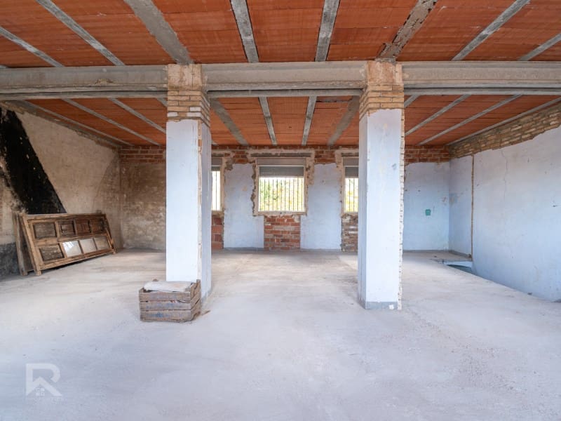 6 makuuhuone Maalaistalo myytävänä paikassa Terrateig - 188 000 € (Ref: 9430981)