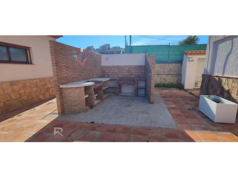 4 soverom Villa til leie i La Font d'En Carros med garasje - € 1 500 (Ref: 9499757)