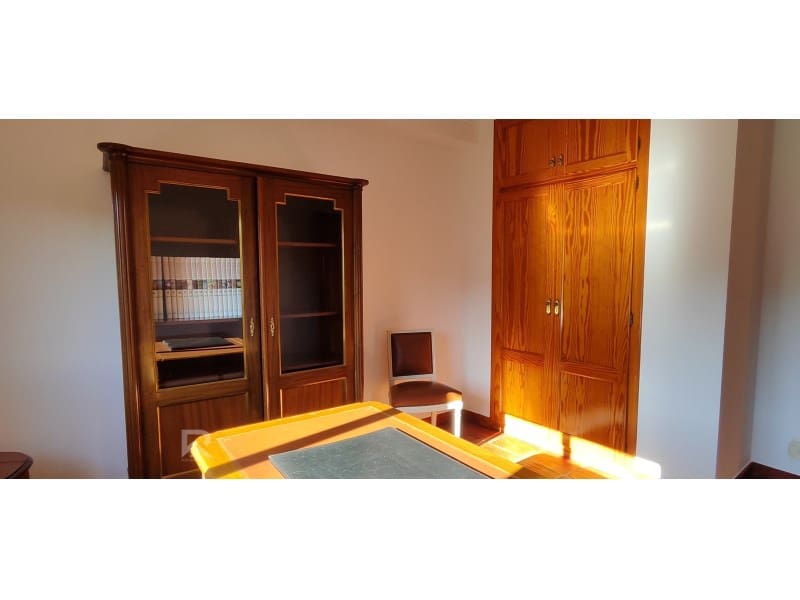 4 soverom Villa til leie i La Font d'En Carros med garasje - € 1 500 (Ref: 9499757)