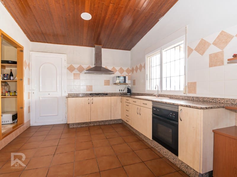 3 chambre Villa/Maison à vendre à Llutxent avec garage - 295 000 € (Ref: 9578775)