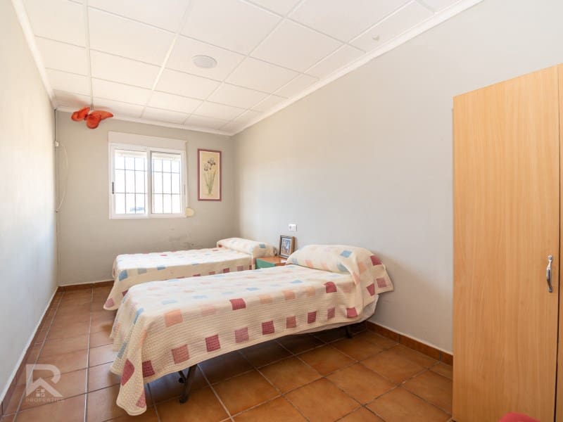 3 chambre Villa/Maison à vendre à Llutxent avec garage - 295 000 € (Ref: 9578775)