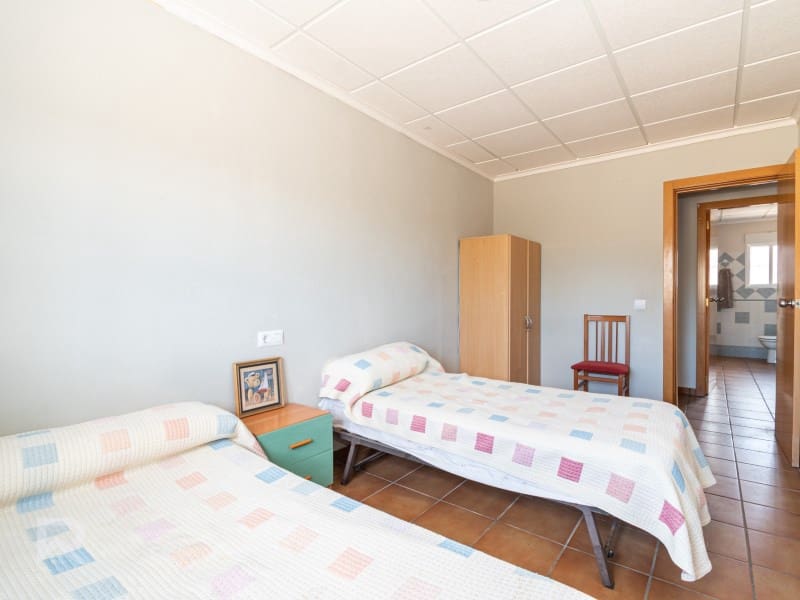 3 chambre Villa/Maison à vendre à Llutxent avec garage - 295 000 € (Ref: 9578775)