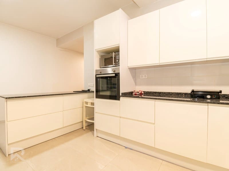 6 makuuhuone Omakotitalo myytävänä paikassa Llocnou de Sant Jeroni - 189 000 € (Ref: 9578776)