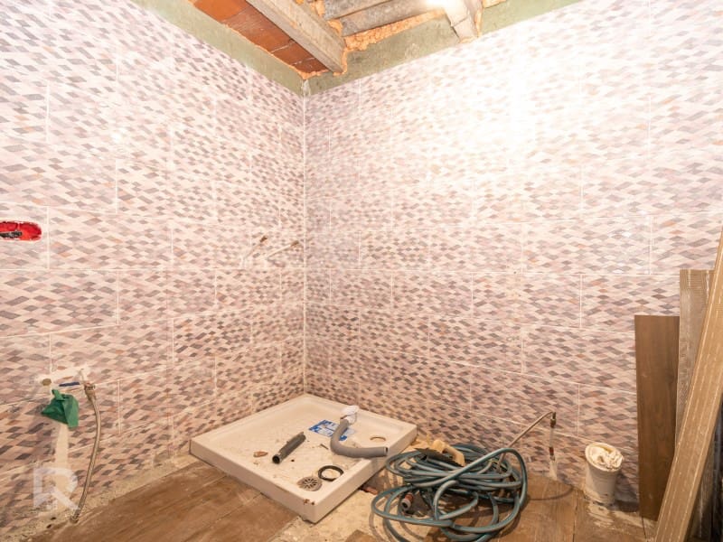 6 makuuhuone Omakotitalo myytävänä paikassa Llocnou de Sant Jeroni - 189 000 € (Ref: 9578776)