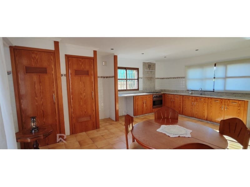 4 chambre Villa/Maison à vendre à La Font d'En Carros avec garage - 600 000 € (Ref: 9608143)