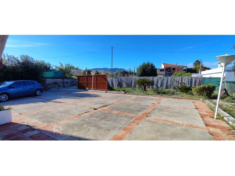 4 chambre Villa/Maison à vendre à La Font d'En Carros avec garage - 600 000 € (Ref: 9608143)