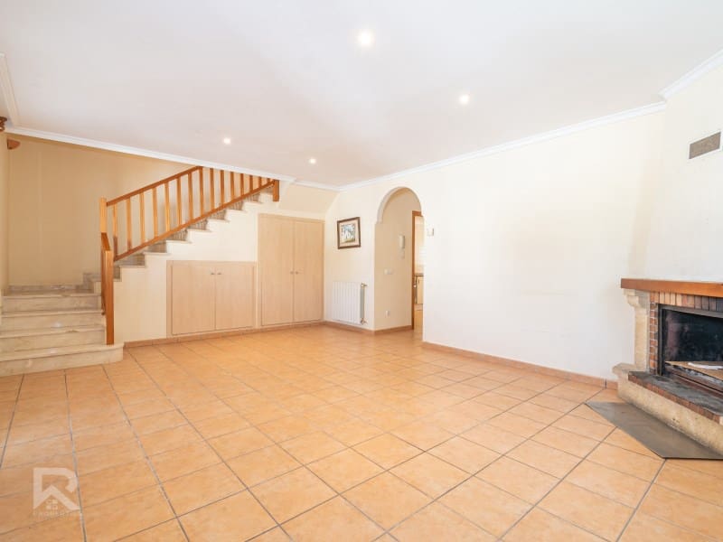 4 camera da letto Villetta Bifamiliare in vendita in Miramar con garage - 298.000 € (Rif: 9651830)