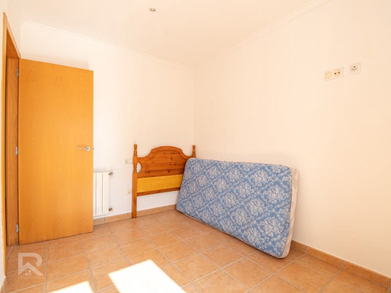 4 camera da letto Villetta Bifamiliare in vendita in Miramar con garage - 298.000 € (Rif: 9651830)