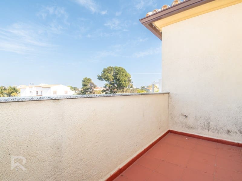 4 camera da letto Villetta Bifamiliare in vendita in Miramar con garage - 298.000 € (Rif: 9651830)