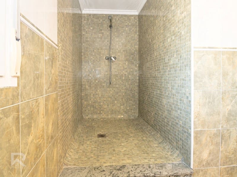 4 camera da letto Villetta Bifamiliare in vendita in Miramar con garage - 298.000 € (Rif: 9651830)