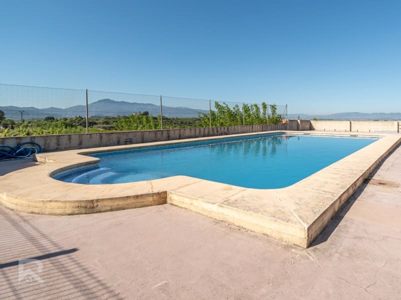 13 sypialnia Willa na sprzedaż w Llutxent z garażem - 485 000 € (Ref: 9784539)