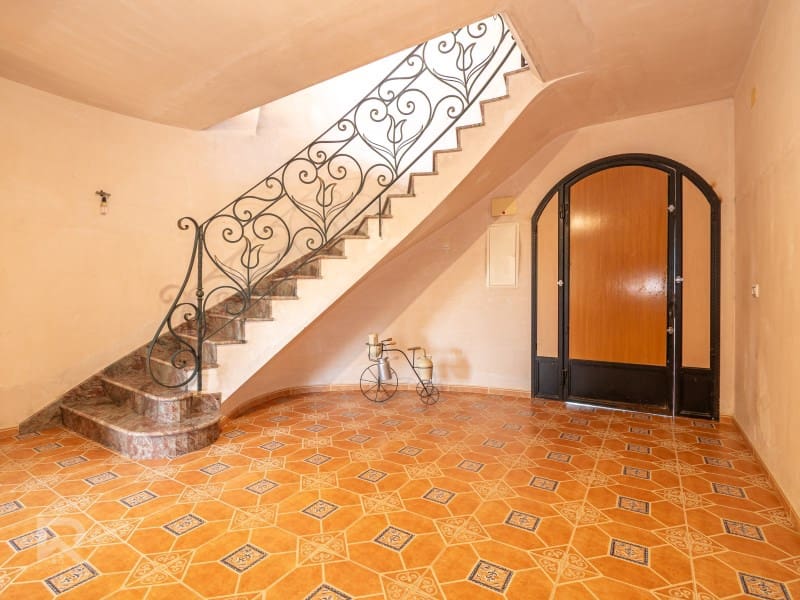 13 sypialnia Willa na sprzedaż w Llutxent z garażem - 485 000 € (Ref: 9784539)