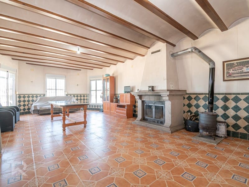 13 sypialnia Willa na sprzedaż w Llutxent z garażem - 485 000 € (Ref: 9784539)