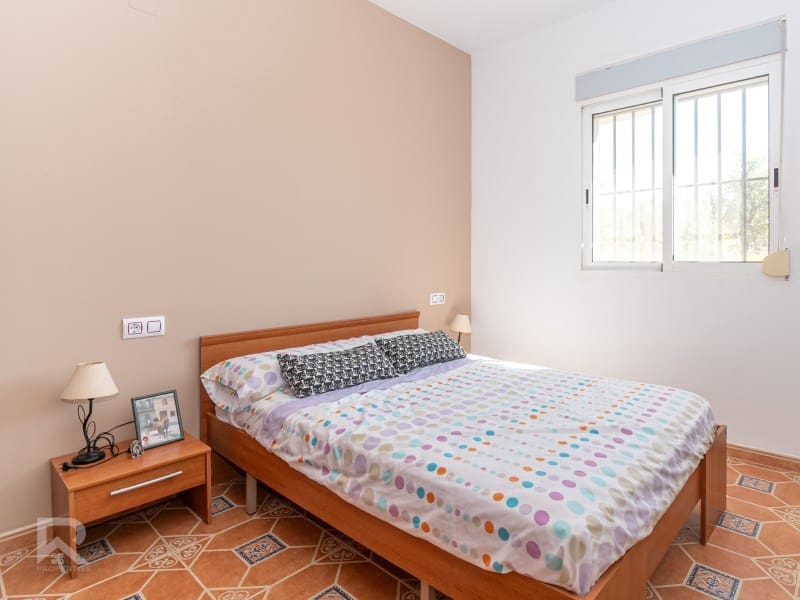 13 sypialnia Willa na sprzedaż w Llutxent z garażem - 485 000 € (Ref: 9784539)