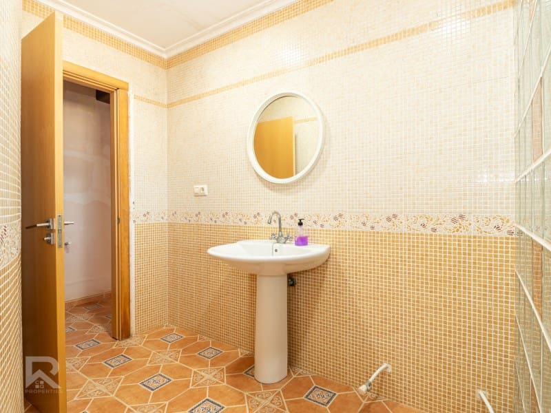 13 sypialnia Willa na sprzedaż w Llutxent z garażem - 485 000 € (Ref: 9784539)