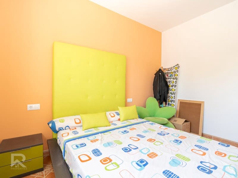 13 sypialnia Willa na sprzedaż w Llutxent z garażem - 485 000 € (Ref: 9784539)