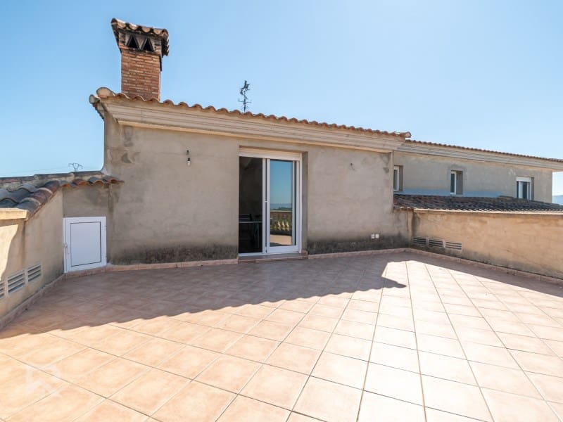 13 sypialnia Willa na sprzedaż w Llutxent z garażem - 485 000 € (Ref: 9784539)