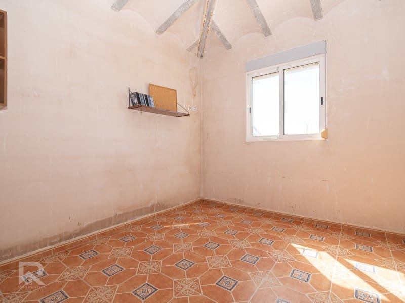 13 sypialnia Willa na sprzedaż w Llutxent z garażem - 485 000 € (Ref: 9784539)