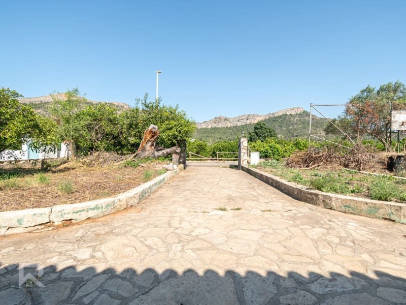 Chalet de 4 habitaciones en Gandia en venta con piscina garaje - 299.000 € (Ref: 9892449)